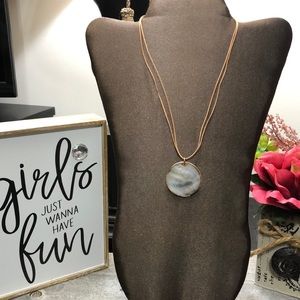 NWT Ballet Gold Tone & Disc Necklace!